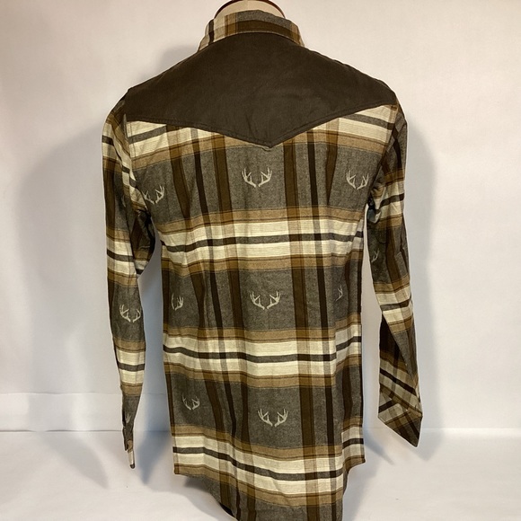 Legendary Whitetails Mens Rancher Shirt Long sleeve button down size small NWT - Picture 4 of 12